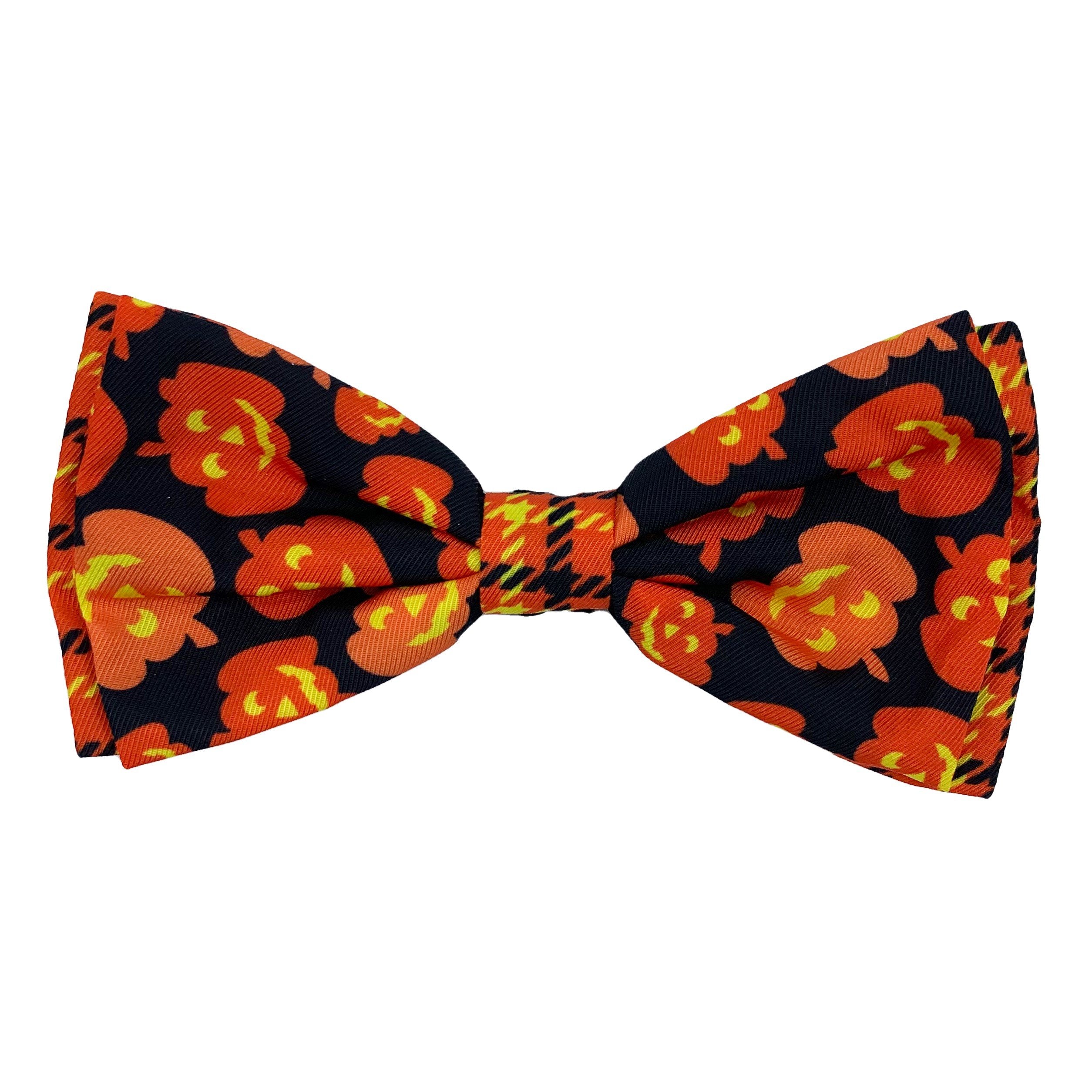 PlaidOLanternBowTie_8e381d3d-655a-4237-85ce-d16a7b4027db